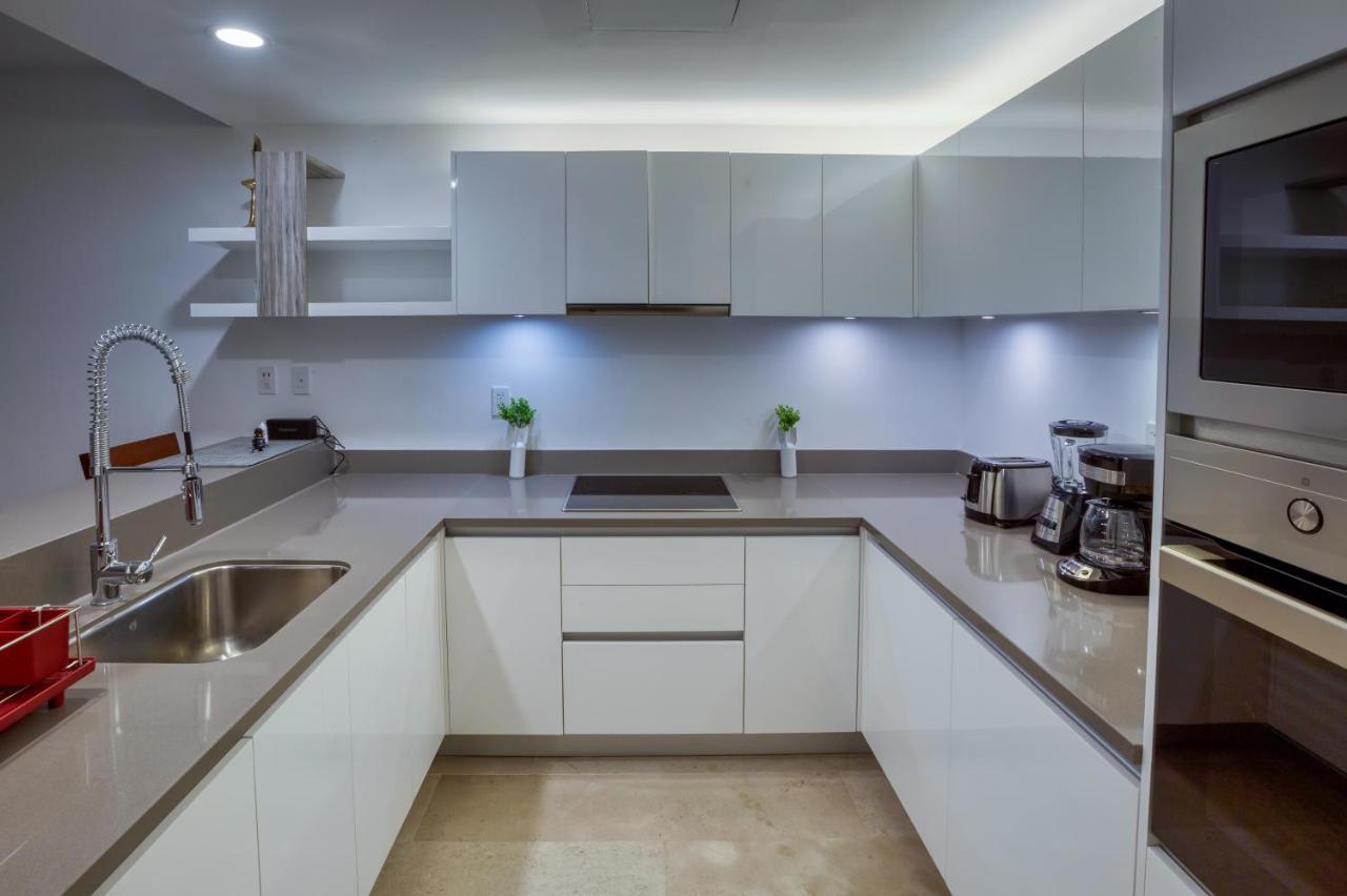 Astonishing Condo With Balcony In A Private Complex With Pool And Gym Playa del Carmen Luaran gambar